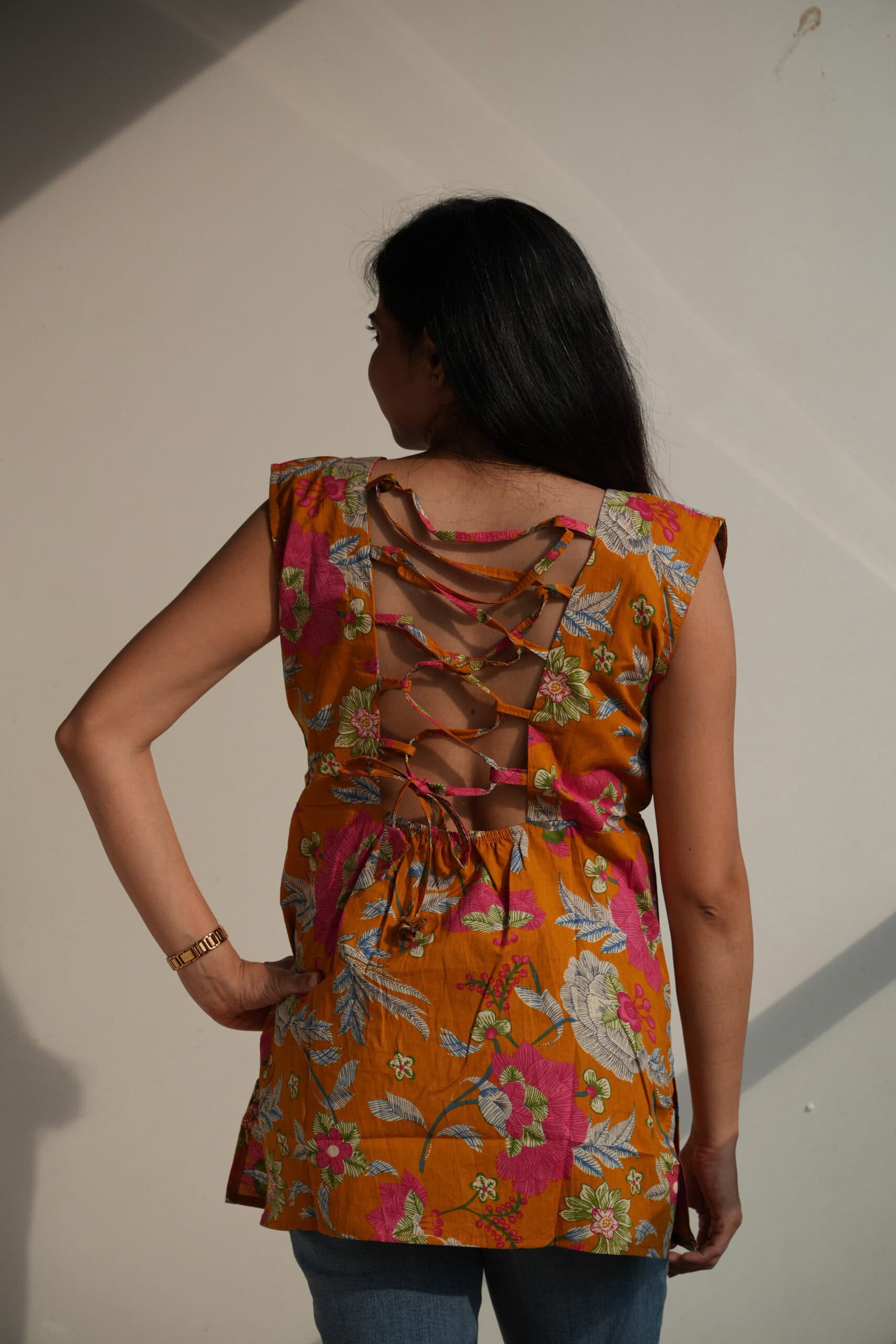 Women's Floral Printed Back Tie V neck Sleevless Cotton Kurti - Image 7