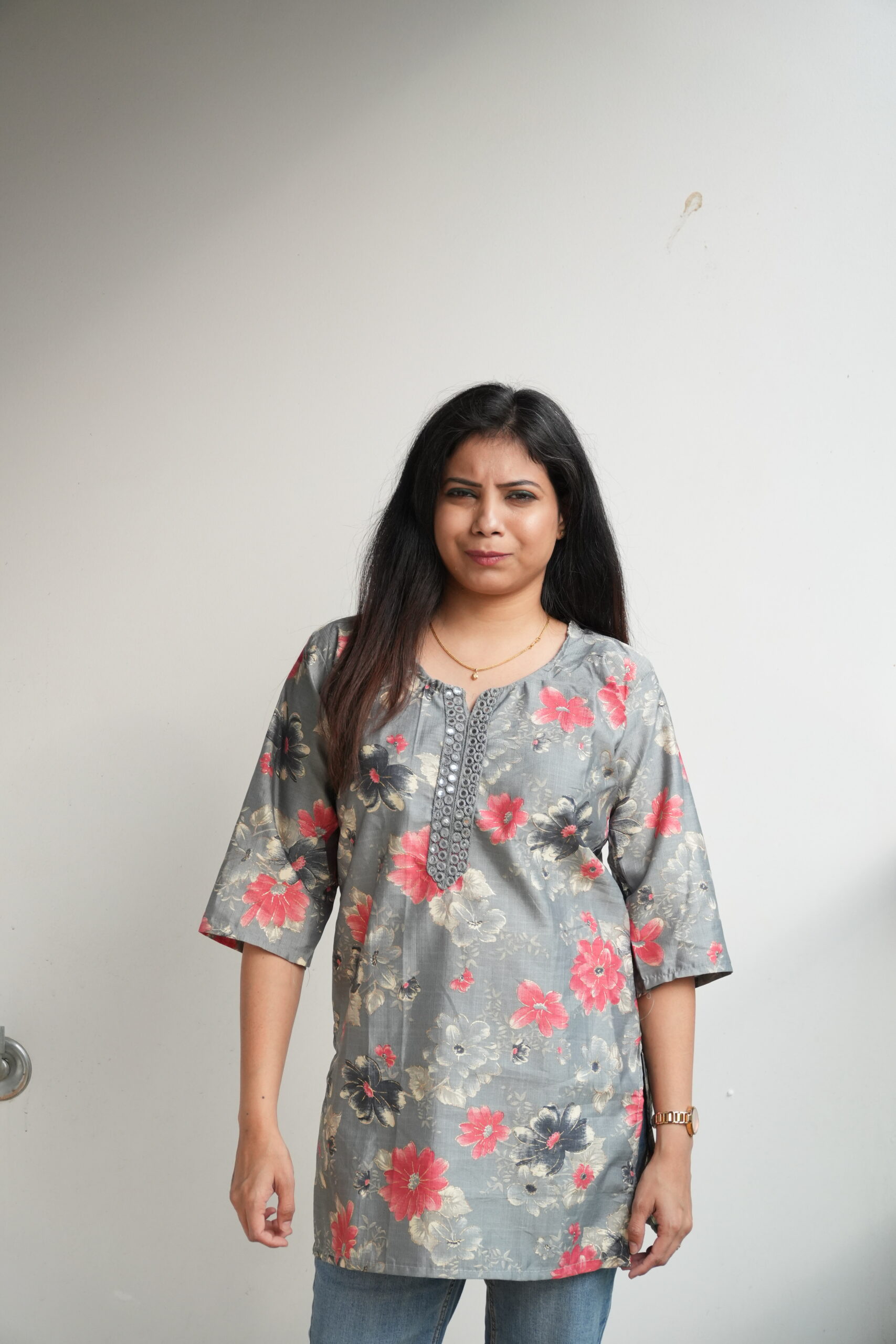 Women's Flower Printed Mirror Front Cotton Blend Kurti